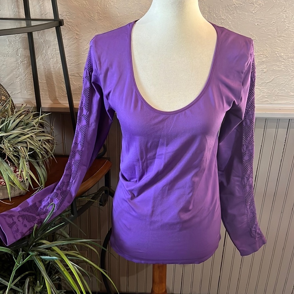 NWOT Rhonda Shear Top